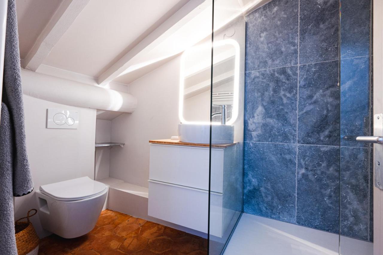Appart Exceptionnel Place Du Palais Des Papes Wifi Climatisation Avignon Exterior photo